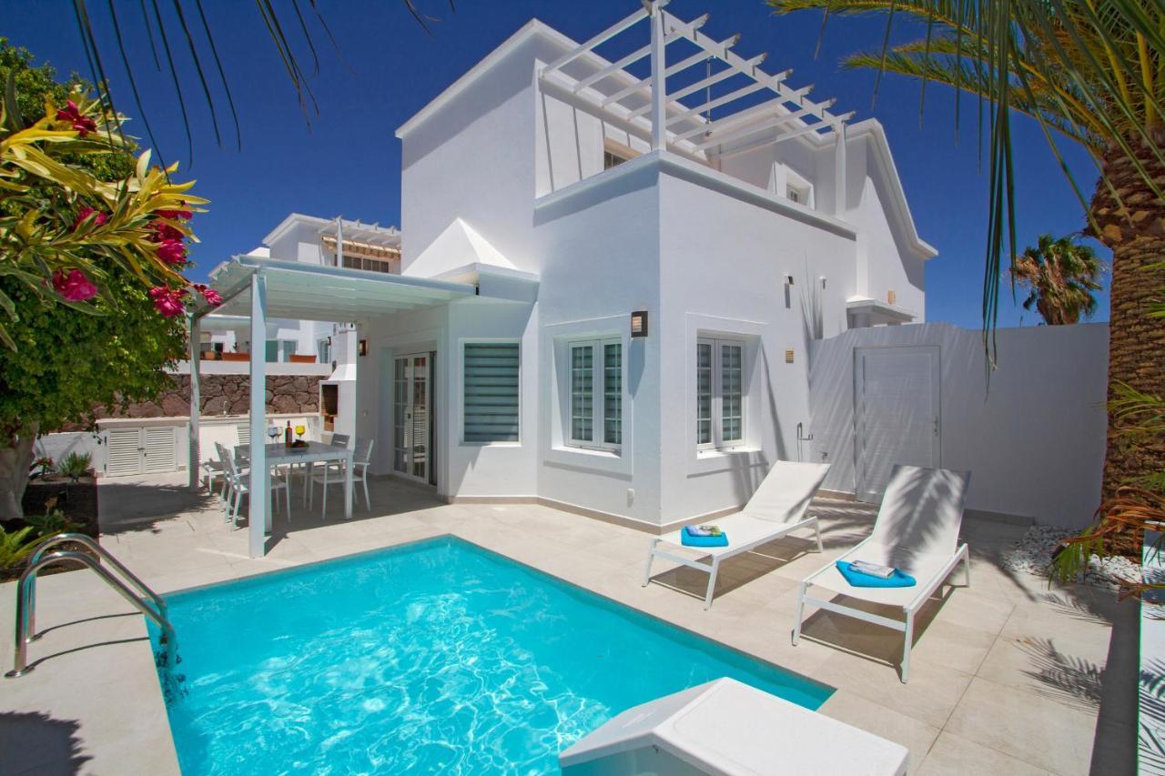Charlana Puerto del Carmen (Lanzarote)